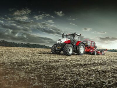 Steyr 6240 absolut cvt 0820 at mg 7866 fin panorama ret